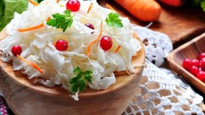 Заквасила капусту. Сходила получила турецкий вкусный кофе.