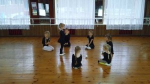 Ты катись катись снежок Новогодняя игра