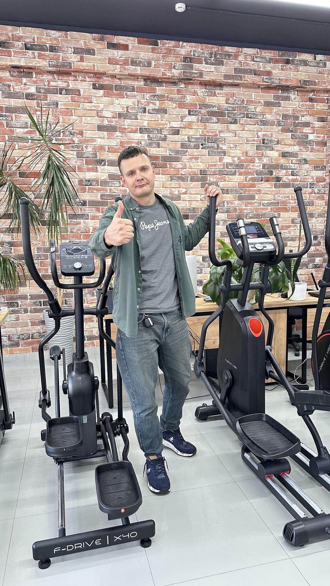 Эллиптический тренажер Proxima смотреть онлайн