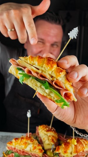 ЗАКУСОЧНЫЕ КРУАССАНЫ