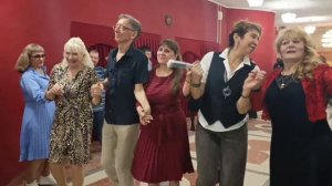 22 ноября.Белые ромашки....