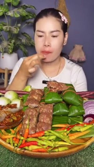 กนขาวนำกนจรา สมเนอ