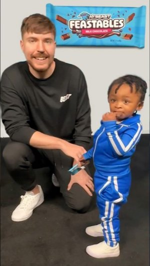 Люди с 1 до 100 Лет Пробуют Мой Шоколад