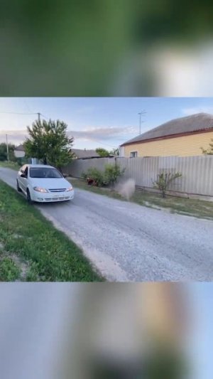 Падение девочки на питбайке! #питбайк #эндуро #рекомендации #shorts #мотоцикл #kayo #jhl