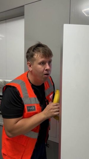 БАТИНА СТОЛОВАЯ