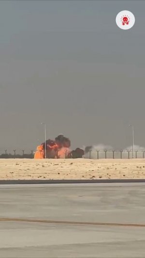 Индийский истребитель Tejas разбился на авиашоу в Dubai Airshow 2025