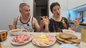 Мукбанг Вован худеет, а я ТОЛСТЕЮ на уколах! Как так то?! Жёстко ЭКОНОМИМ перед Таем! Семейный обед