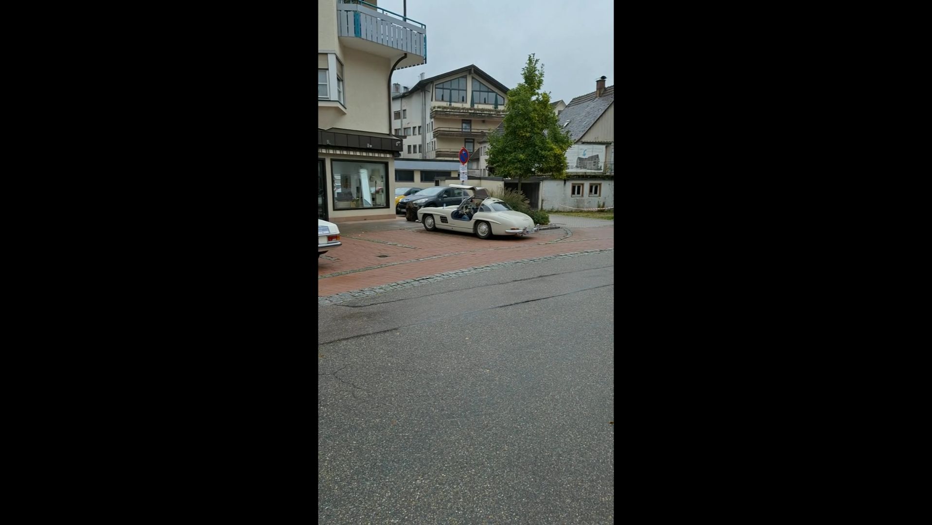 Как открыть и закрыть дверь в Мерседесе смотреть онлайн