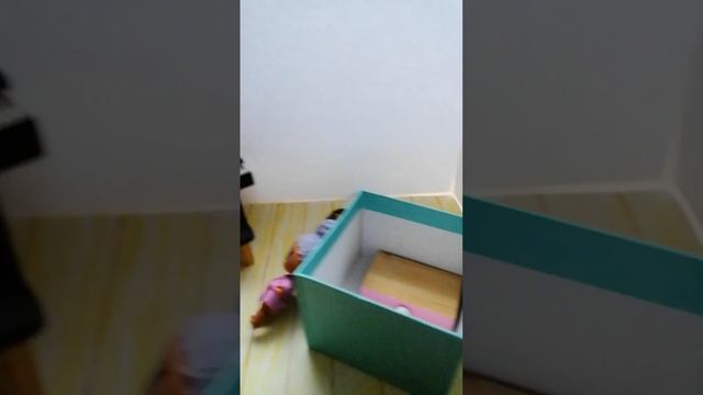 делаем терьер самодельной комнаты с куклами лол. 😀❤️ смотреть онлайн
