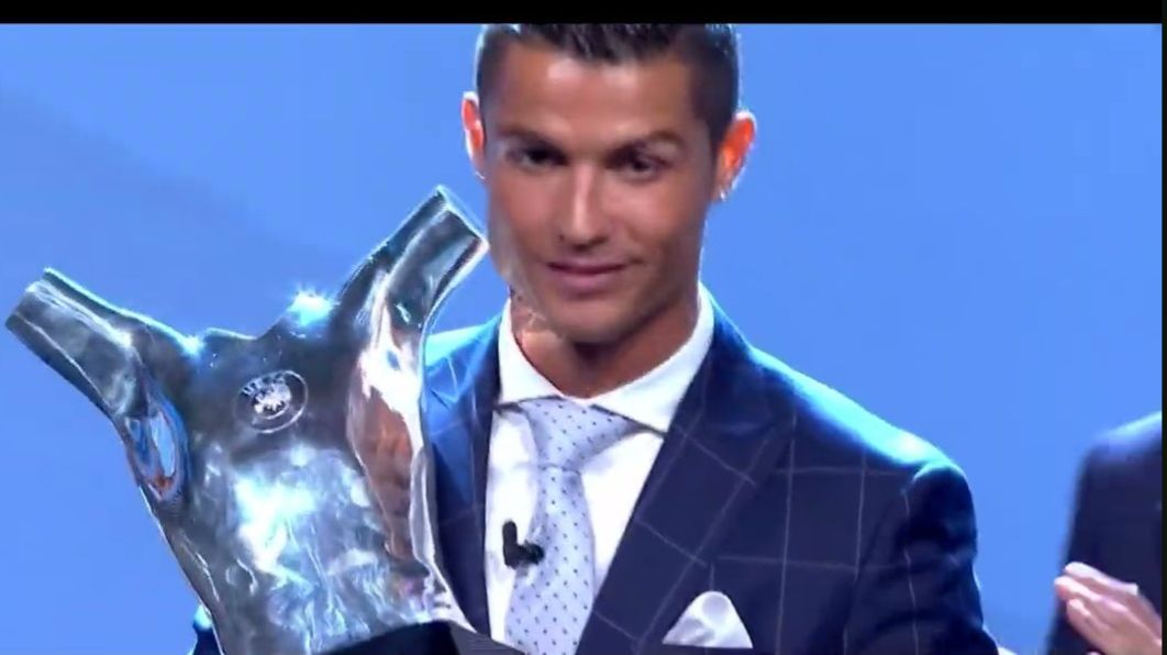 ПОСЛЕДНИЙ СЕЗОН РОНАЛДУ ЗА РЕАЛ МАДРИД смотреть онлайн