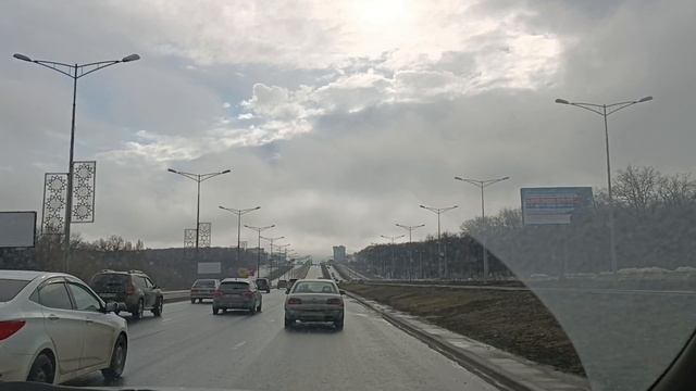 НЕ ПЕРЕЖИВАЙ ТЫ КОГО ТО НАЙДЕШЬ, Я СЕЬЕ ТОЖЕ НАЙДУ. БЫВАЕТ И ТАК, ЖИЗНЬ ПОНЯТЬ ПОРОЙ ТРУДНО... смотреть онлайн