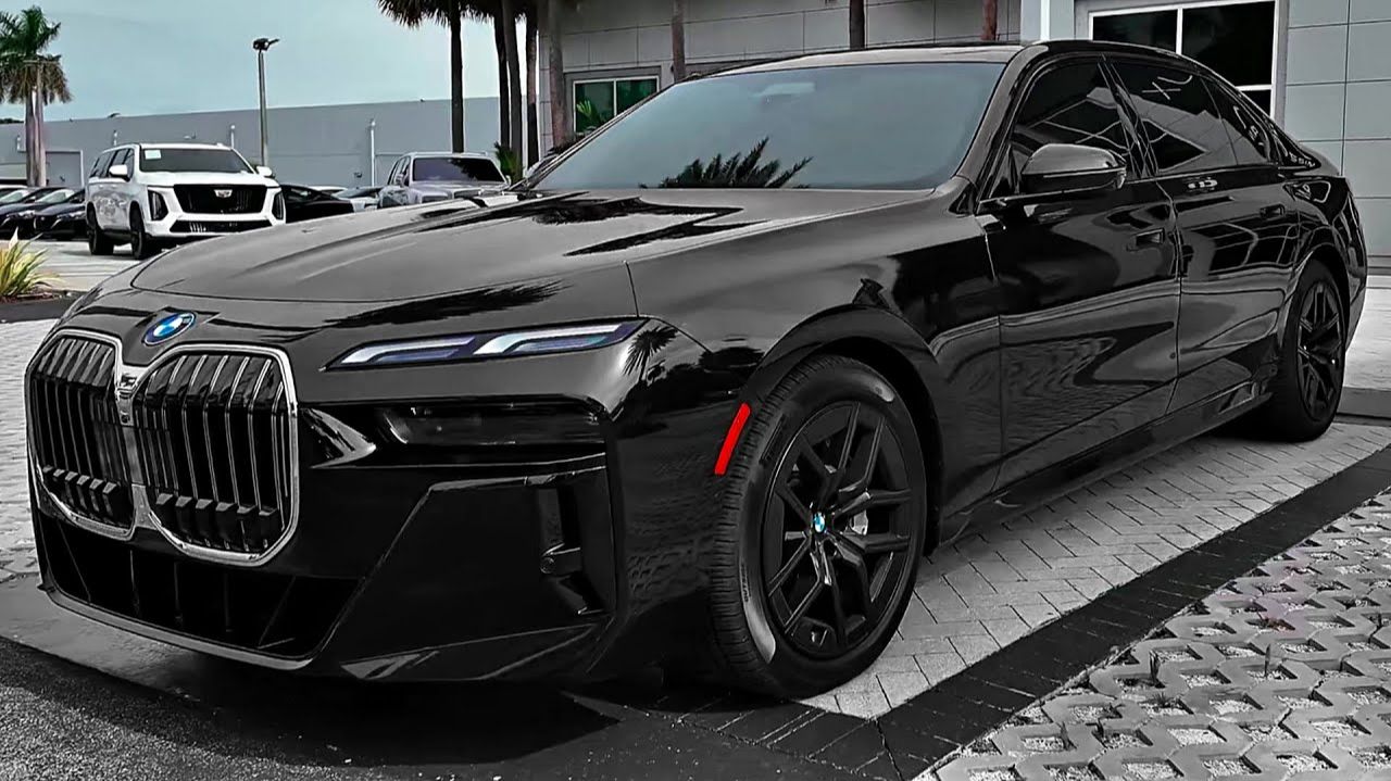 BMW 7 серии — флагманский седан дикой роскоши! смотреть онлайн