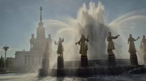 Фонтан  «Дружба народов». ВДНХ. Москва.