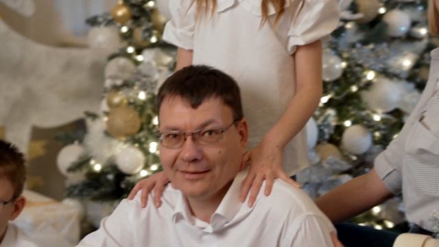 семейный ролик для Папы, Дедушки, Мужа. С 65 летием! С Юбилеем! смотреть онлайн