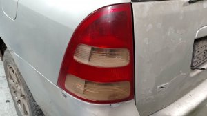 Как снять задние фанари Toyota Corola Fielder