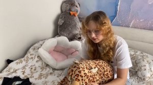 ВЛОГ Что Алиса заказала себе на Валберис? Гуляем с собакой ! Настраиваем камеру в роботе пылесосе !