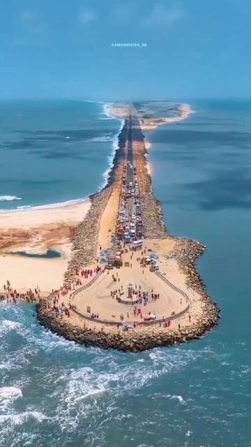 Индия. Arichal Munai – прибрежная смотровая площадка, обозначающая конечную точку материковой Индии