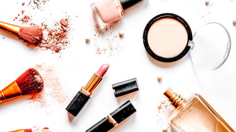 #11 Собирайся со мной // Макияж палеткой "Танцы Императрицы" от Love Generation смотреть онлайн