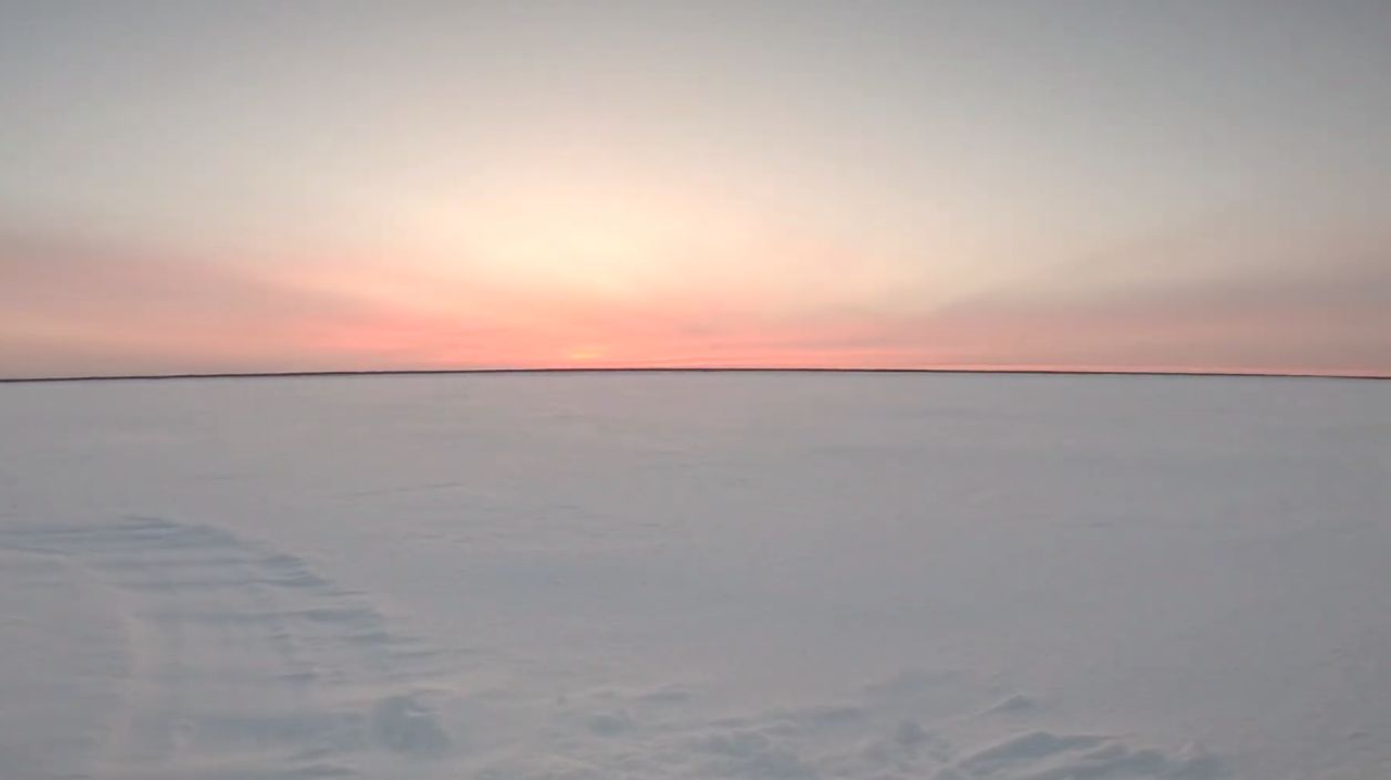 Рыбалка у чёрной дыры. Ловля налима. Десятая серия. смотреть онлайн
