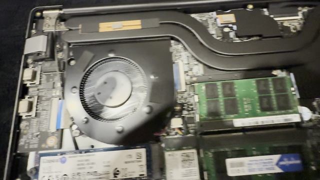 Обзор Ноутбука NEOBIHIER I913900HK, установка дополнительного SSD, 1 часть. смотреть онлайн