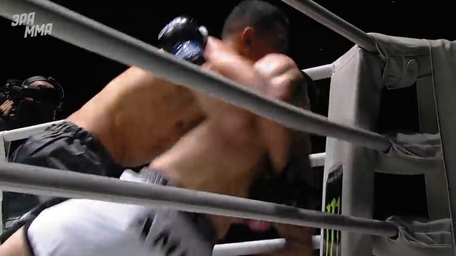 Он и UFC Разнесет! Неприкасаемый Нокаутер - Акбар Абдуллаев смотреть онлайн