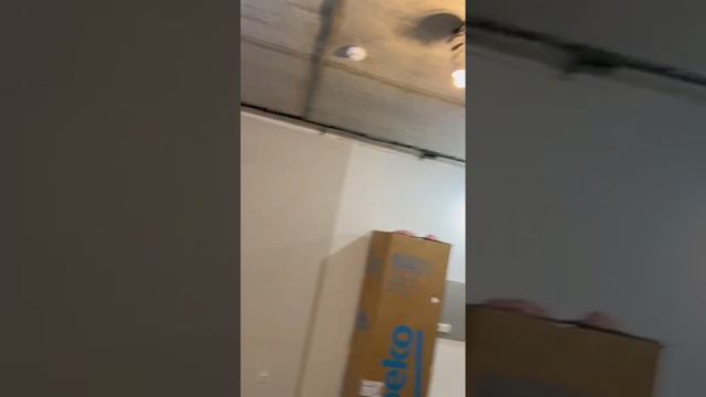 Устанавливаем проходные и перекрёстные выключатели в квартире после ремонта. смотреть онлайн