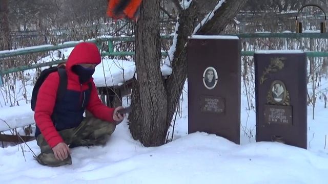 СЕАНС ЭГФ на старом кладбище. НЛО плодит НАС смотреть онлайн