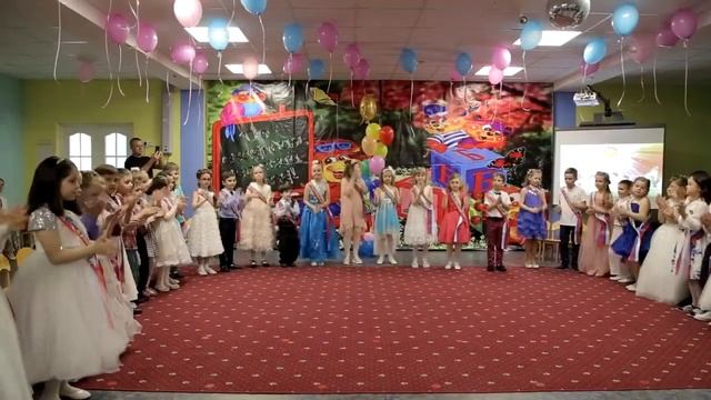 Лесные гномики. Наша жизнь в детском саду. смотреть онлайн