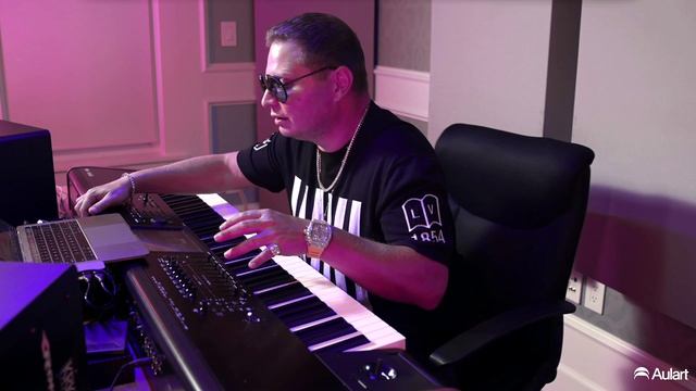 5.Becoming A Hitmaker - Selecting Sounds