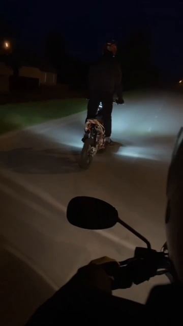 У мотоциклистов существует два типа настроения) #мотоцикл #питбайк #настроение #shorts смотреть онлайн