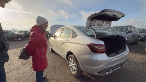 БЮДЖЕТ ДО 1,5 МИЛЛИОНА: ЧТО ВЗЯТЬ?! Взяли две новые LADA VESTA LIFE и LADA GRANTA CROSS COMFORT