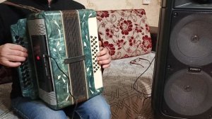 "Яблочко" с ударными.