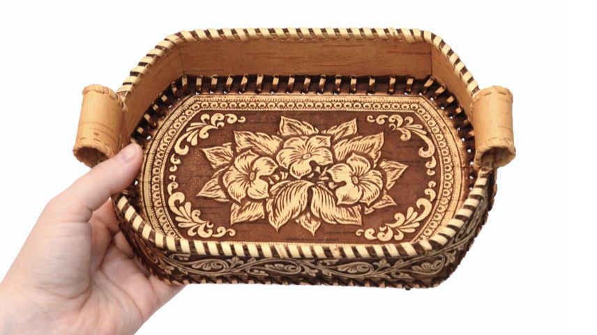 Сухарница - конфетница из бересты 