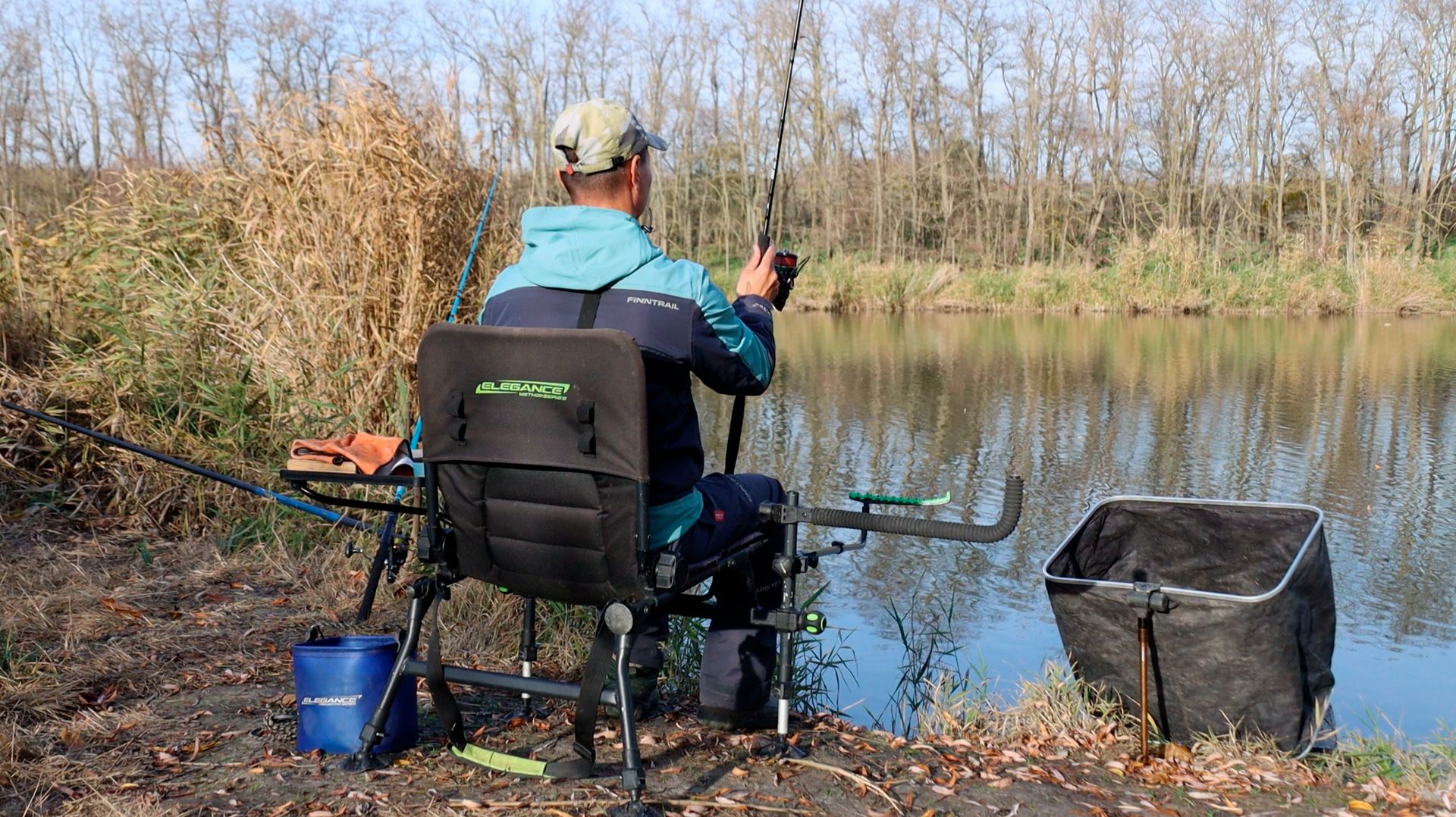 Рыбалка на фидер, клёв разной рыбы на уловистую донку смотреть онлайн
