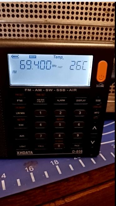 Океан 214 и XHDATA D-808 прием на УКВ смотреть онлайн