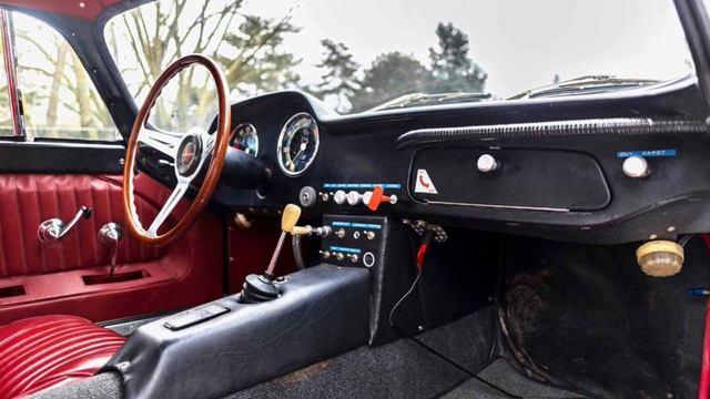 Panhard SA смотреть онлайн