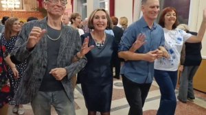 23 ноября.Ты один,и я одна...