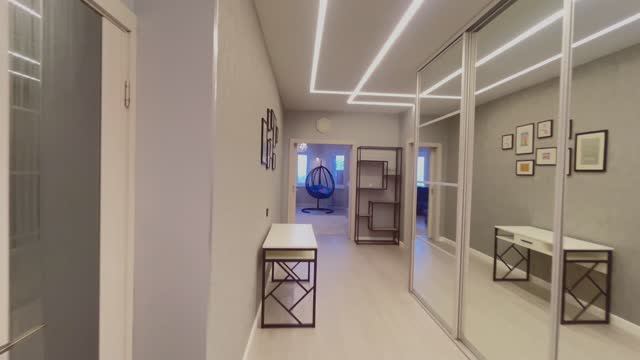 Омская 38 3х ком квартира