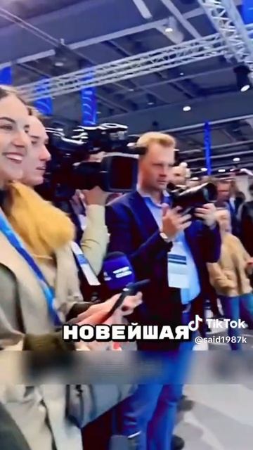 в РОССИИ разработали обувь которая позволяет ходить человеку по воде смотреть онлайн