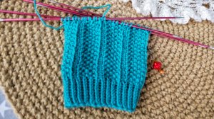 Идея простого вязания носочков / лицевые и изнаночные / узоры для начинающих.