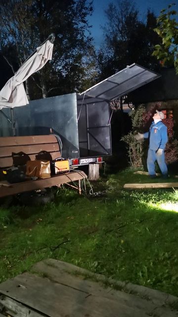 Изготовил будку на легковой прицеп смотреть онлайн