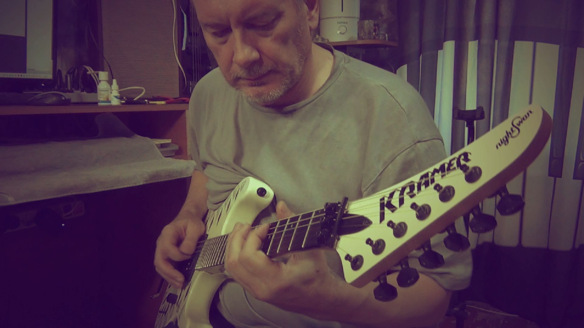 Взгляд на Восток (Kramer Night Swan test) смотреть онлайн