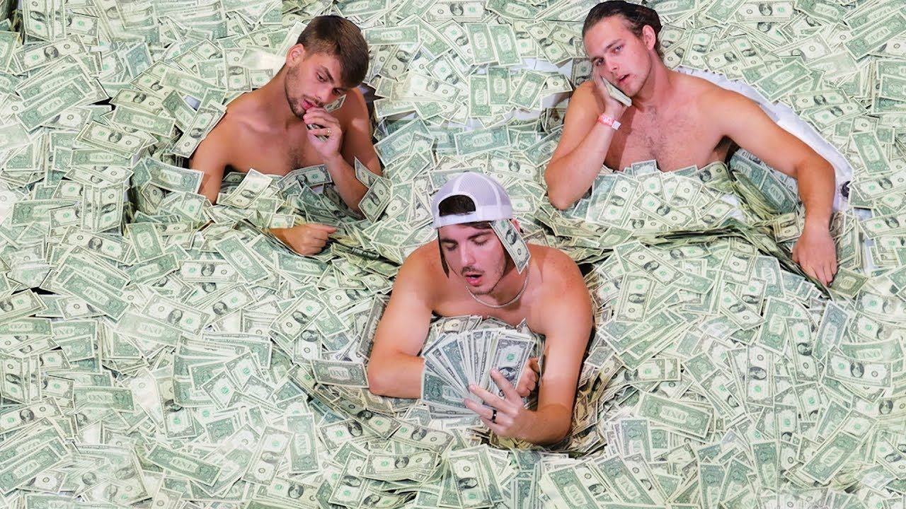 Последний в Бассейне с $20,000 Получит Их смотреть онлайн