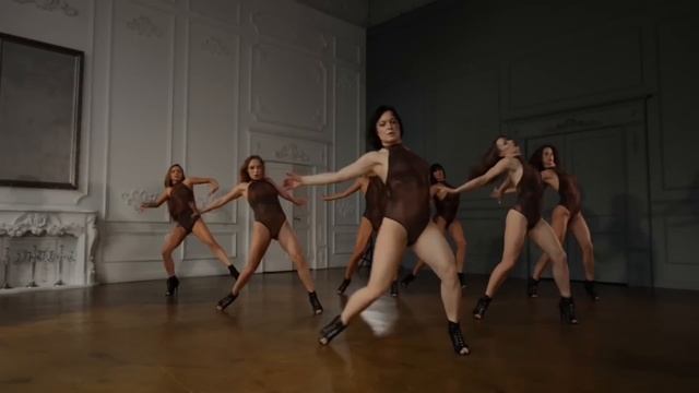 БЕЛЫЕ ЛИЛИИ смотреть онлайн