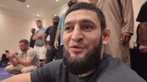 💥Хамзат Чимаев ответил на
вопрос, вмешается ли он, чтобы остановить драку за кулисами между Арманом