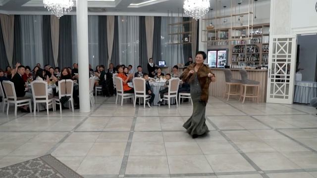 Хангаби. Юбилей Роберта Александровича смотреть онлайн