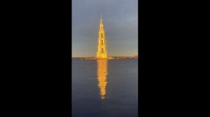 Калязинская колокольня — это одна из главных достопримечательностей города Калязин