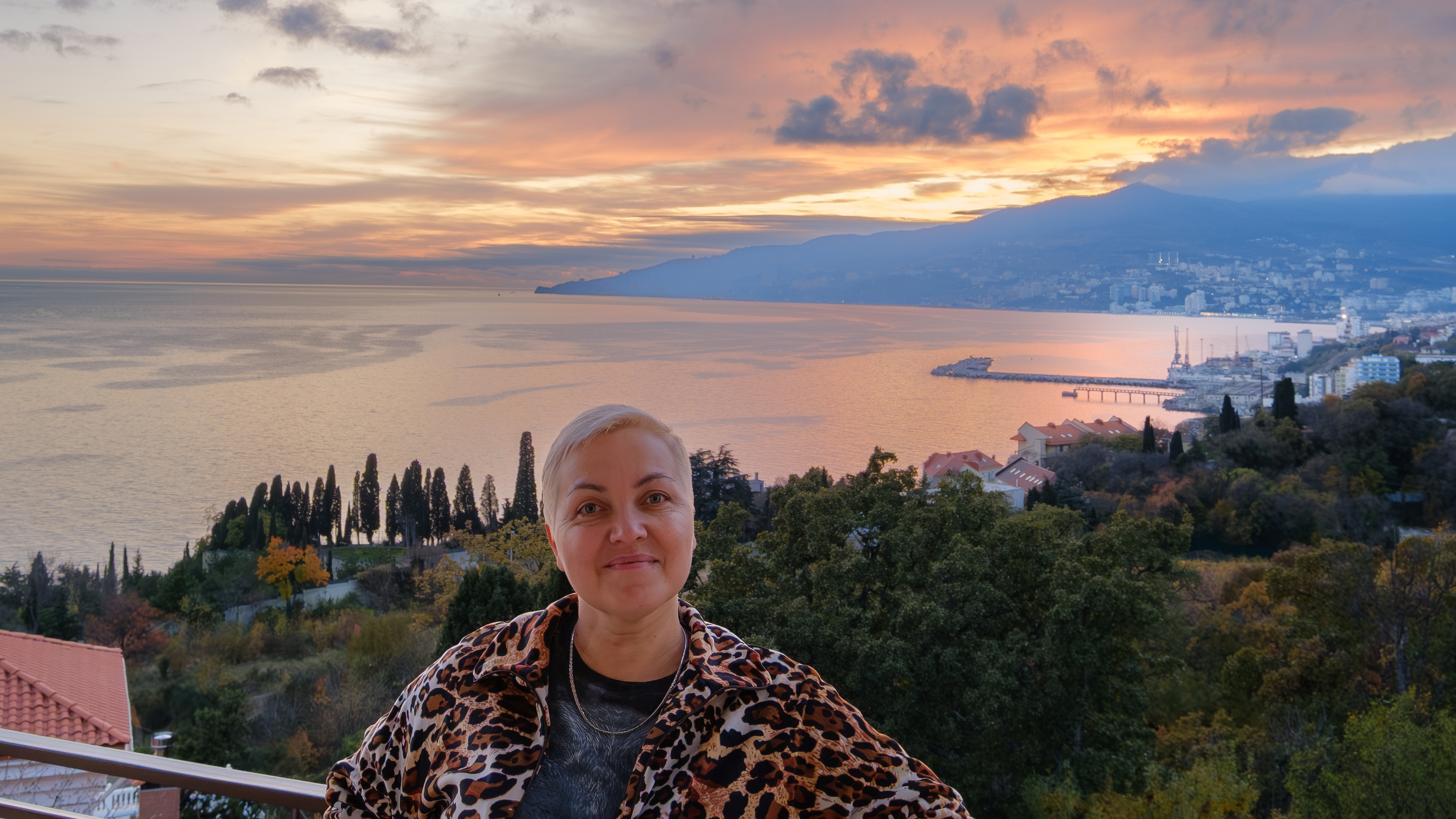 Вила с панорамный обзором. Давно искала такую. Шикарный отдых в Крыму. смотреть онлайн