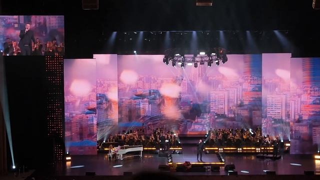 Лучший город земли - Исполняет Сергей Волчков 4 апреля 2024 г. Кремль, Москва смотреть онлайн