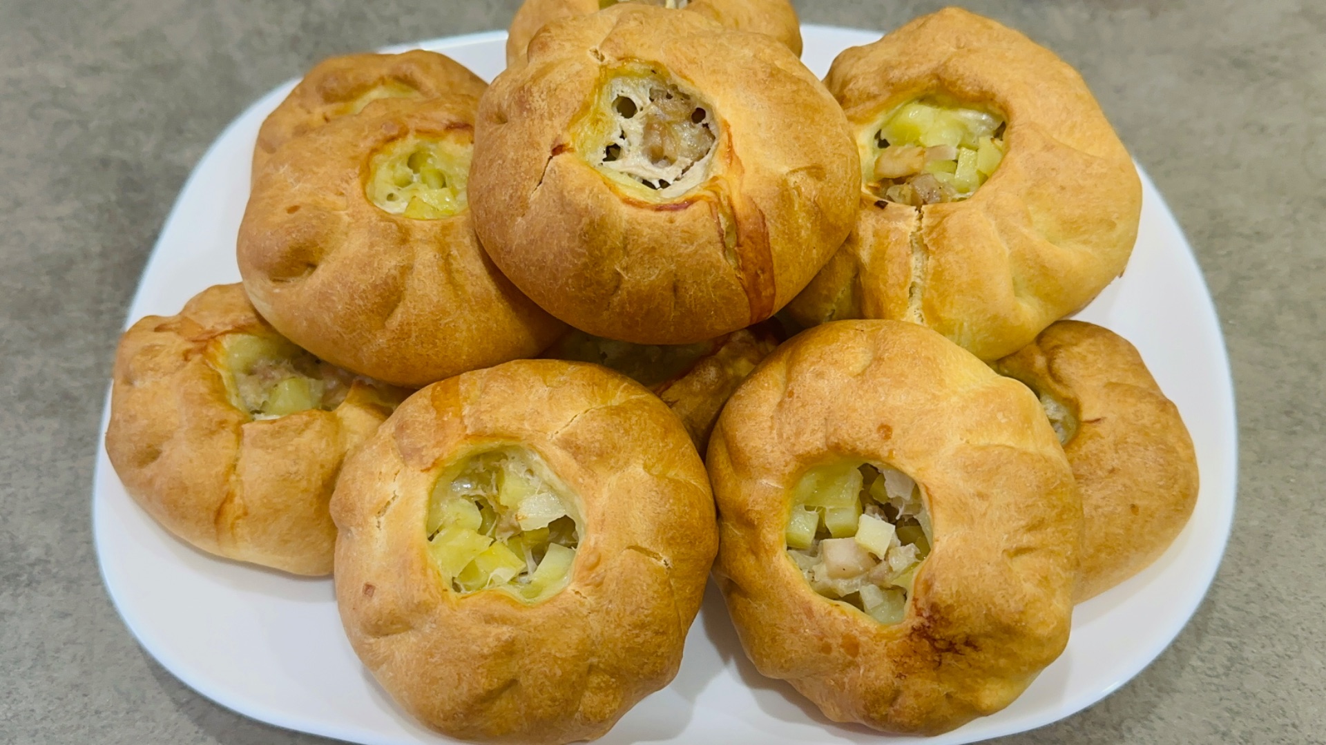 Курник с курицей и картошкой в духовке / Классический рецепт курника с курицей + рецепт теста смотреть онлайн